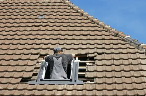 Pose de velux - Marcilly-sur-Tille